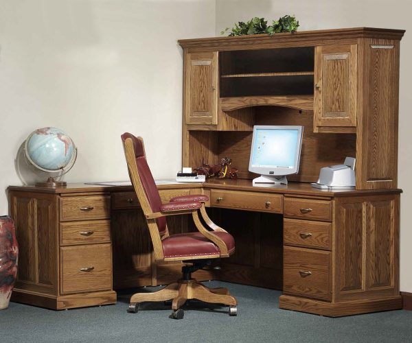 Highland L-Desk With Hutch